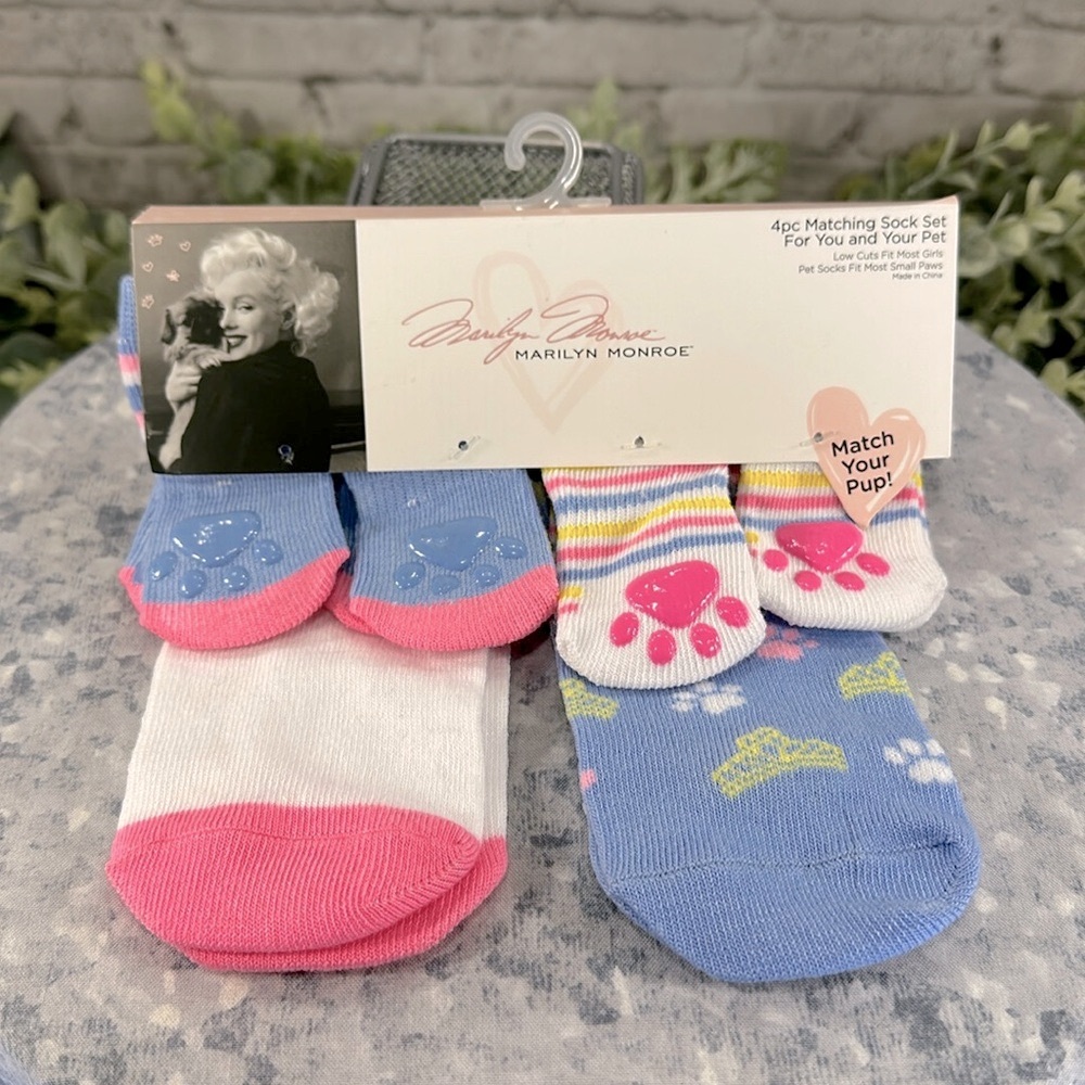 Marilyn Monroe 4 pc Matching Sock Set for You and Your Pet - Small Paws 💞NWT